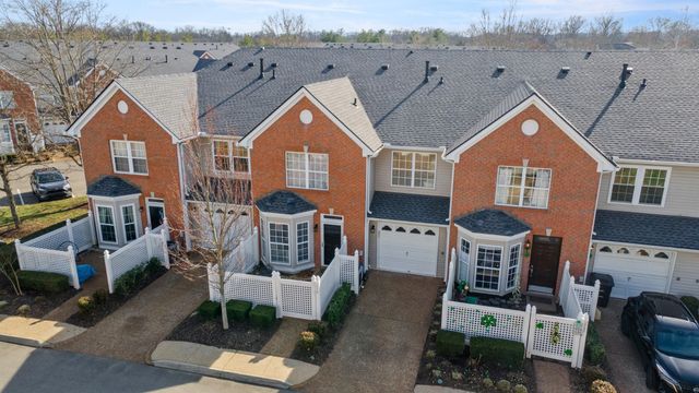 119 Stanton Hall Ln, Franklin, TN 37069