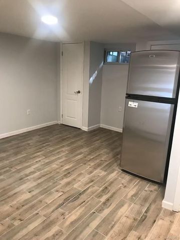 14849 58th Road, Flushing, NY 11355