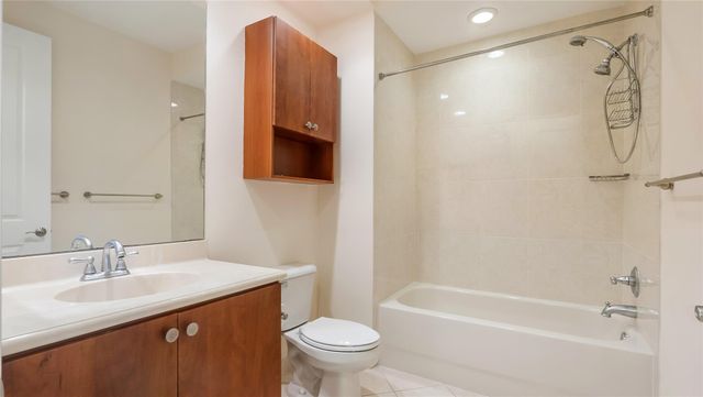 2925 NW 126th Ave 224-1, Sunrise, FL 33323