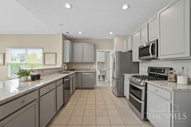 8422 Misty Shore Drive, West Chester, OH 45069