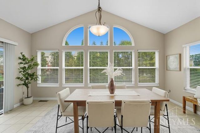 8422 Misty Shore Drive, West Chester, OH 45069