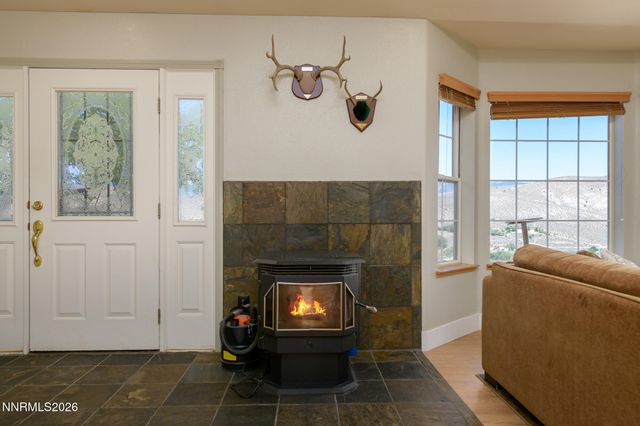 6367 Rio Vista Lane, Carson City, NV 89701