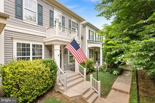 516 GENTLEWOOD SQ, Purcellville, VA 20132