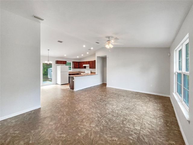 1304 E CAROLINA AVENUE, Deland, FL 32724