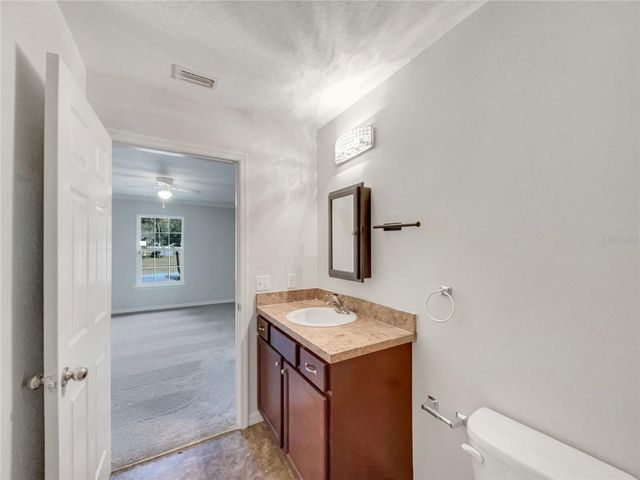 1304 E CAROLINA AVENUE, Deland, FL 32724