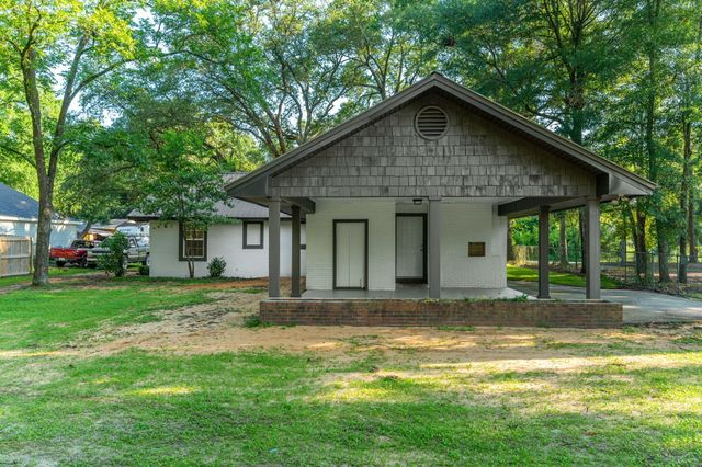 2364 Susan Drive, Crestview, FL 32536