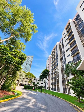 17011 N Bay Road 117, Sunny Isles Beach, FL 33160