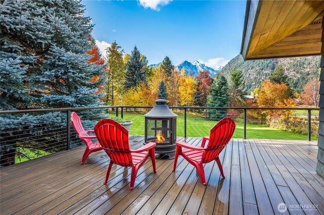 8200 E Leavenworth Road, Leavenworth, WA 98826