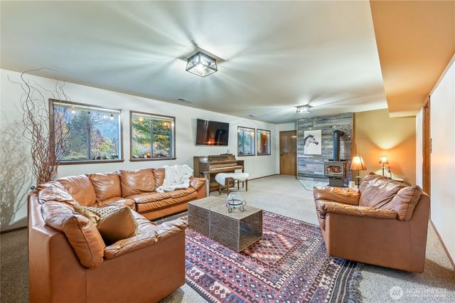 8200 E Leavenworth Road, Leavenworth, WA 98826