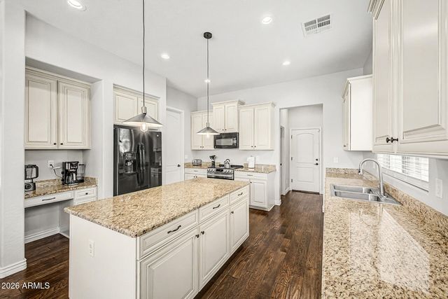 13825 S 179TH Avenue, Goodyear, AZ 85338