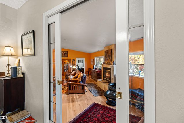 2820 David Lane, Medford, OR 97504