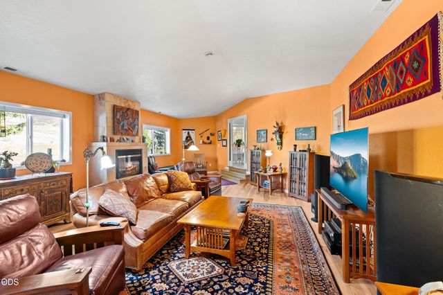 2820 David Lane, Medford, OR 97504