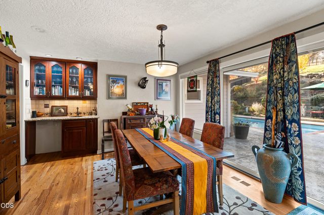 2820 David Lane, Medford, OR 97504