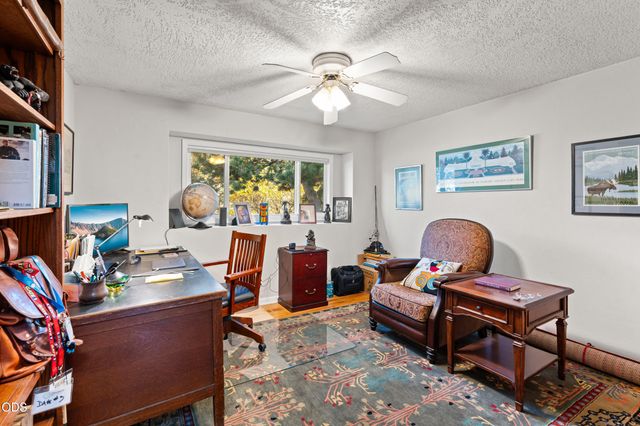 2820 David Lane, Medford, OR 97504