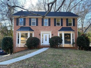 105 Floss Flower Court, Roswell, GA 30076