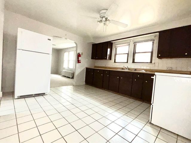 2618 N 73rd Avenue 2, Elmwood Park, IL 60707