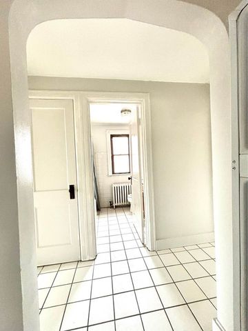 2618 N 73rd Avenue 2, Elmwood Park, IL 60707