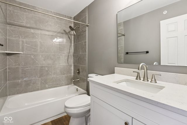 12515 Timber Creek Drive Unit 11, Carmel, IN 46032