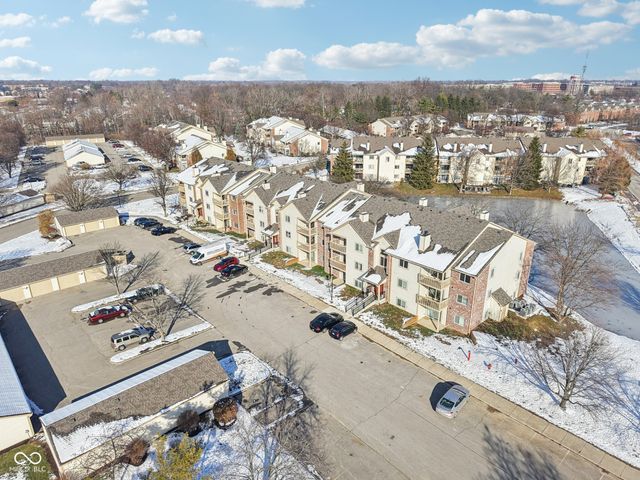 12515 Timber Creek Drive Unit 11, Carmel, IN 46032