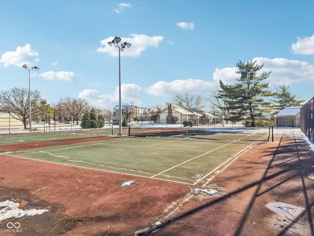 12515 Timber Creek Drive Unit 11, Carmel, IN 46032