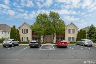 3042 W Crystal Waters Drive, Holland Twp, MI 49424