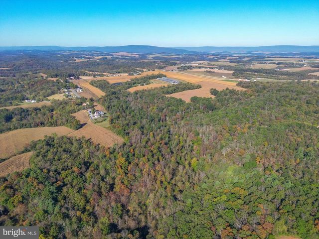 139 RAINBOW DR, Middleburg, PA 17842