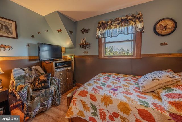 139 RAINBOW DR, Middleburg, PA 17842