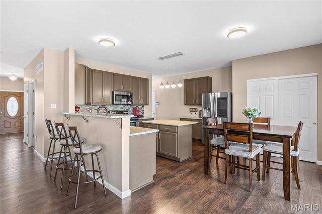 301 America Street, Wentzville, MO 63385