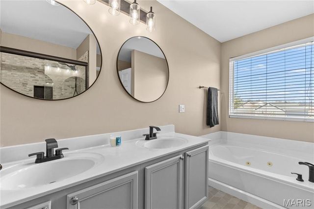 301 America Street, Wentzville, MO 63385