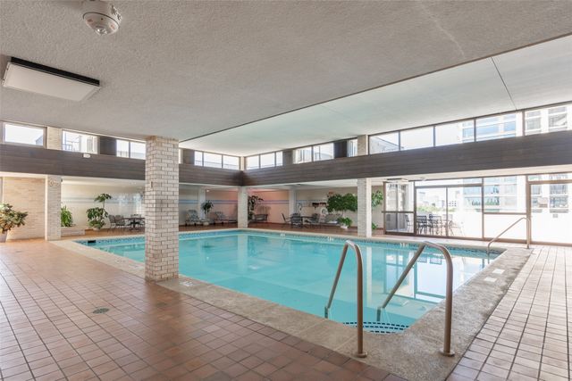 6335 W Northwest Highway 614, Dallas, TX 75225