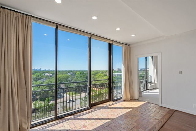 6335 W Northwest Highway 614, Dallas, TX 75225