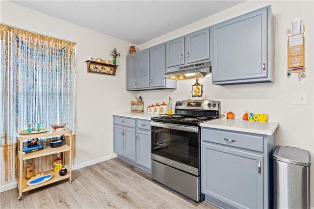 9101 E 55th Street, Raytown, MO 64133