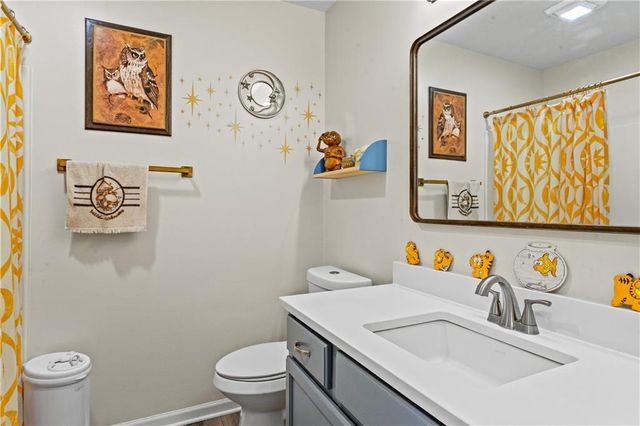 9101 E 55th Street, Raytown, MO 64133