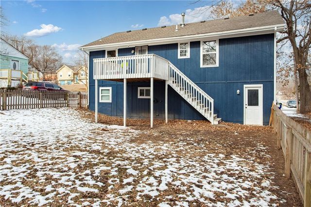 9101 E 55th Street, Raytown, MO 64133