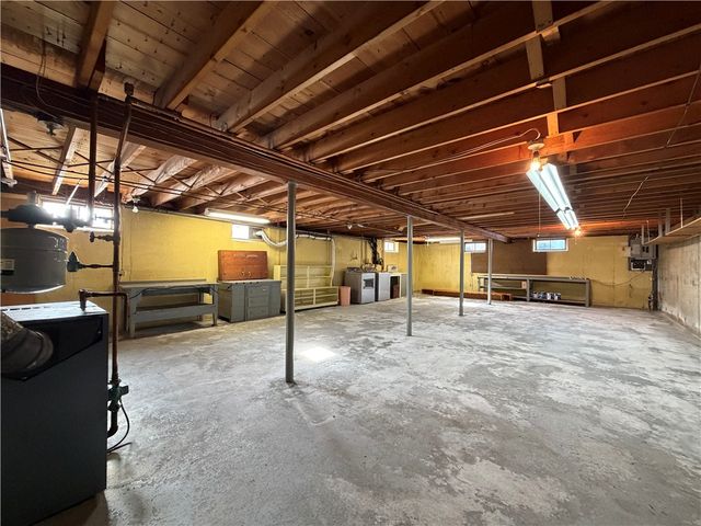 175 Gervais Street, Coventry, RI 02816