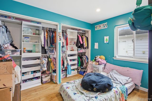 15390 Beech Daly Road, Taylor, MI 48180