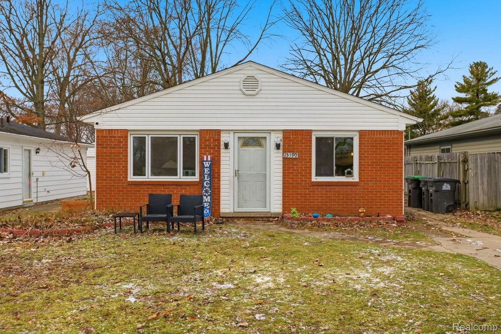 15390 Beech Daly Road, Taylor, MI 48180