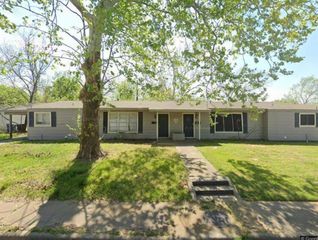 93 Twining Drive, Denison, TX 75020