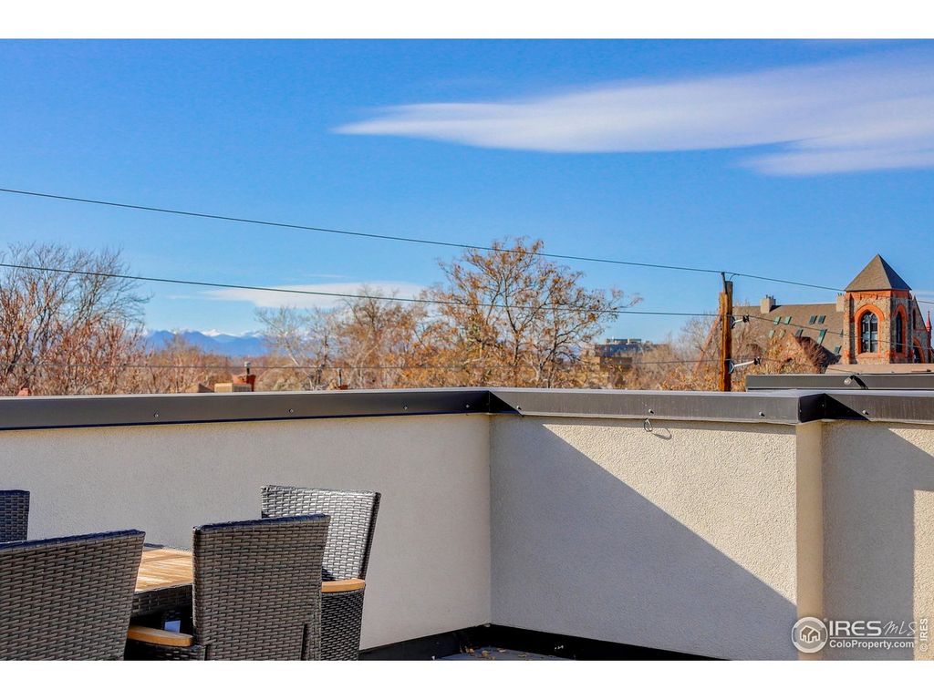 2051 N Downing St 5, Denver, CO 80205