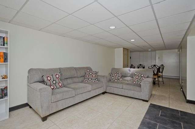 115 Blanchwood Ave, Chicopee, MA 01013