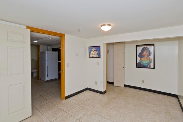 115 Blanchwood Ave, Chicopee, MA 01013