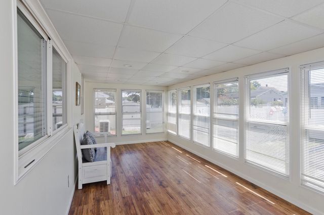 115 Blanchwood Ave, Chicopee, MA 01013