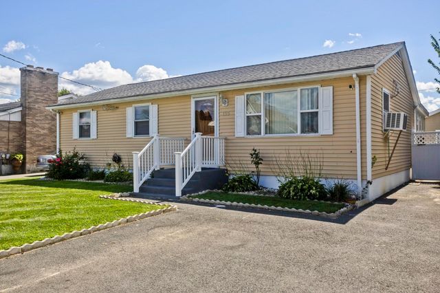 115 Blanchwood Ave, Chicopee, MA 01013