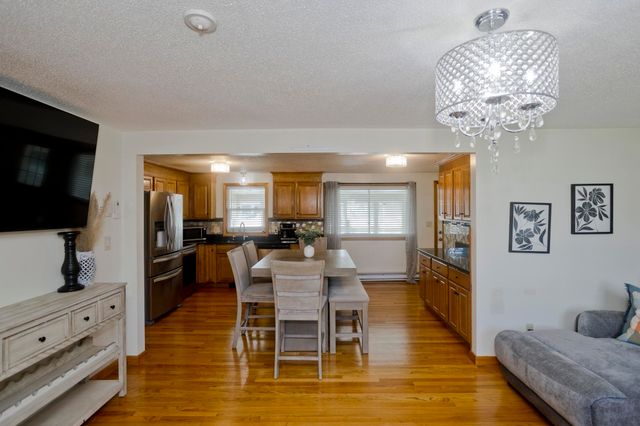 115 Blanchwood Ave, Chicopee, MA 01013