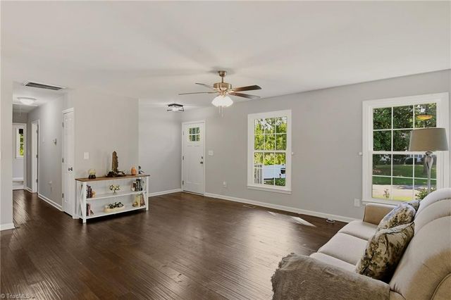 103 Shenandoah Drive, Winston-salem, NC 27103