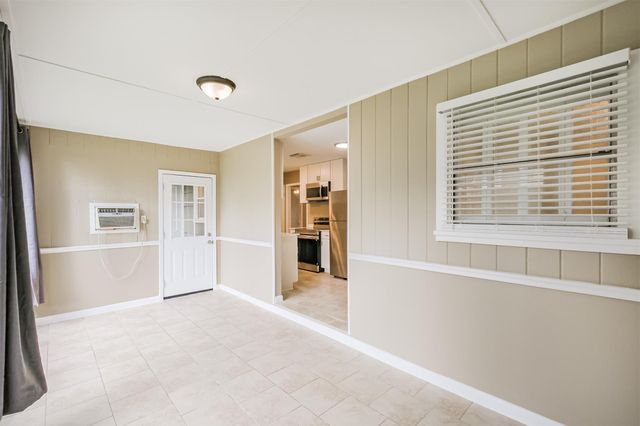 4613 Braeburn Drive, Bellaire, TX 77401