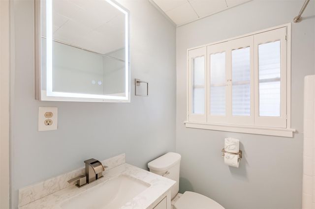 4613 Braeburn Drive, Bellaire, TX 77401