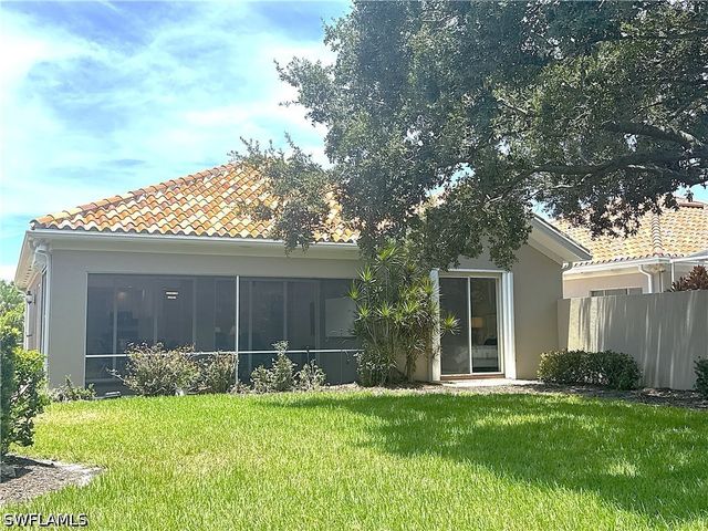 4402 Novato CT, Naples, FL 34109