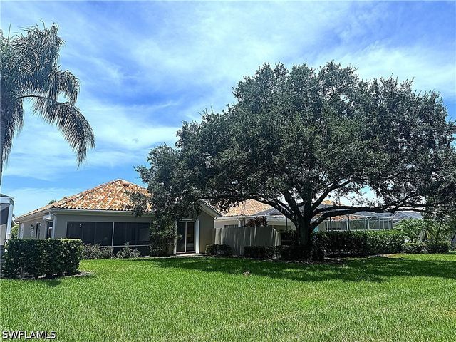 4402 Novato CT, Naples, FL 34109