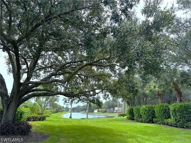 4402 Novato CT, Naples, FL 34109
